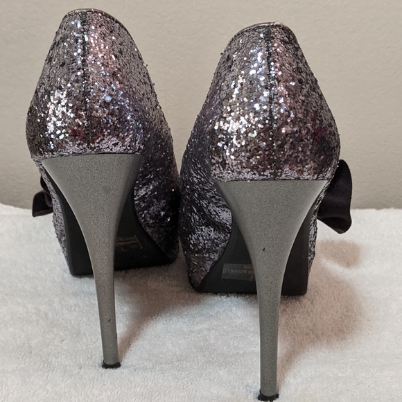 Qupid Women's Glitter/Velvet High 5.5"Heels Size 7 - Picture 12 of 15